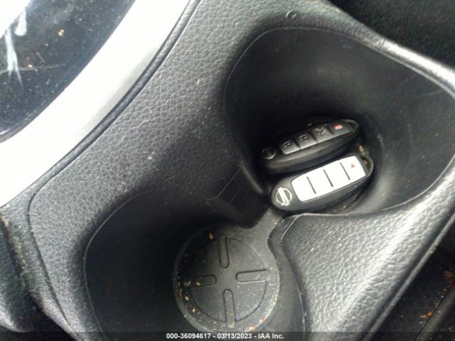 KNMAT2MV0FP509325 Nissan ROGUE SV
