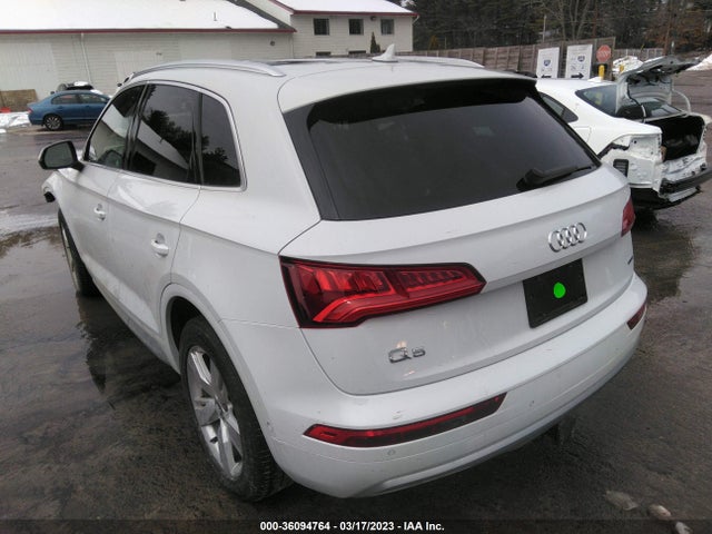 WA1CNAFY9K2062743 Audi Q5 Prestige