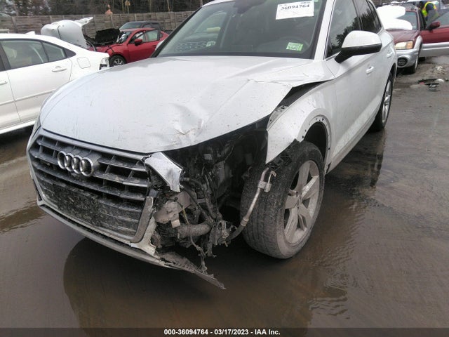 WA1CNAFY9K2062743 Audi Q5 Prestige