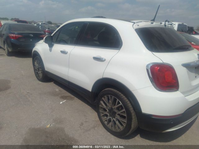 ZFBCFXDB8HP592074 Fiat 500x Lounge