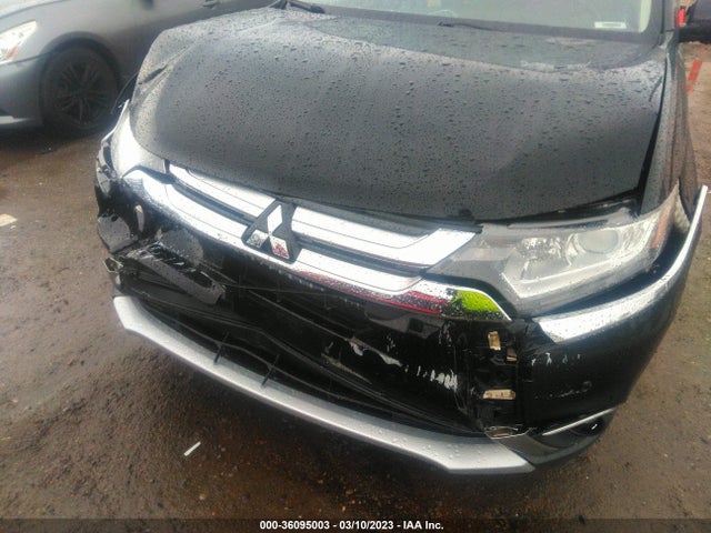 JA4AD3A32HZ070491 Mitsubishi Outlander Se/sel