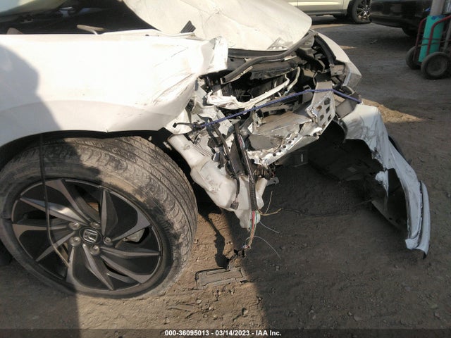 Honda Insight Touring 2019 19XZE4F98KE030153 Image 7