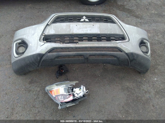 4A4AR4AU5FE038721 Mitsubishi Outlander Sport Se