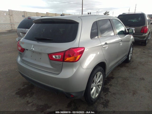 4A4AR4AU5FE038721 Mitsubishi Outlander Sport Se