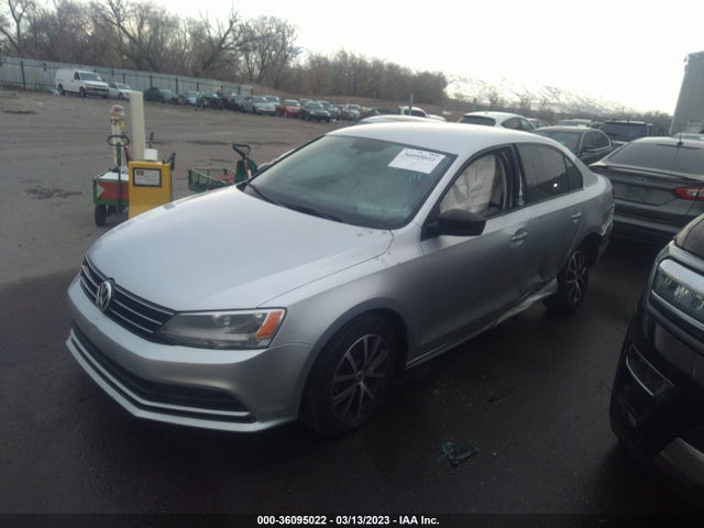3VW267AJ8GM320047 Volkswagen Jetta Sedan 1.4t S