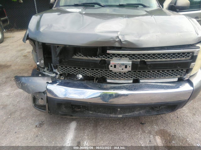 2007 CHEVROLET SILVERADO 1500 LT2 VIN: 2GCEK13M871538531