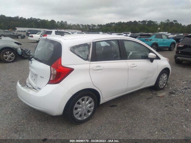 2015 NISSAN VERSA NOTE SV VIN: 3N1CE2CPXFL443290
