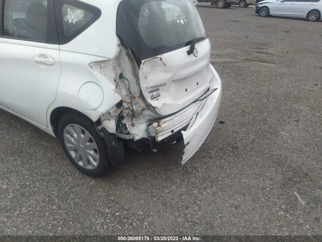 2015 NISSAN VERSA NOTE SV VIN: 3N1CE2CPXFL443290