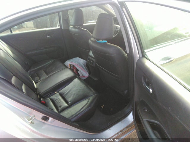 2015 HONDA ACCORD SEDAN EX-L VIN: 1HGCR2F81FA070381