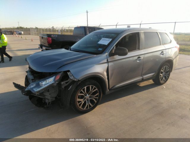 JA4AD2A33HZ028664 Mitsubishi Outlander Es