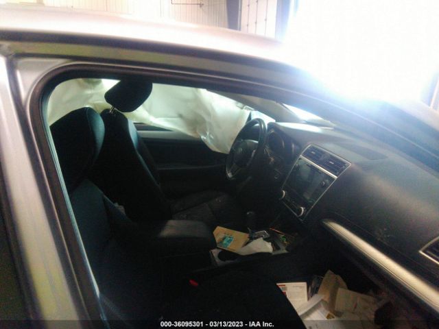 4S3BNAC62J3010318 Subaru Legacy Premium