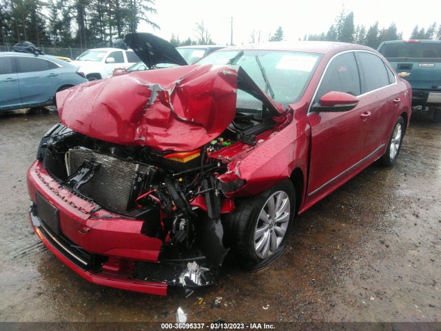 1VWAT7A33GC028524 Volkswagen Passat 1.8t S