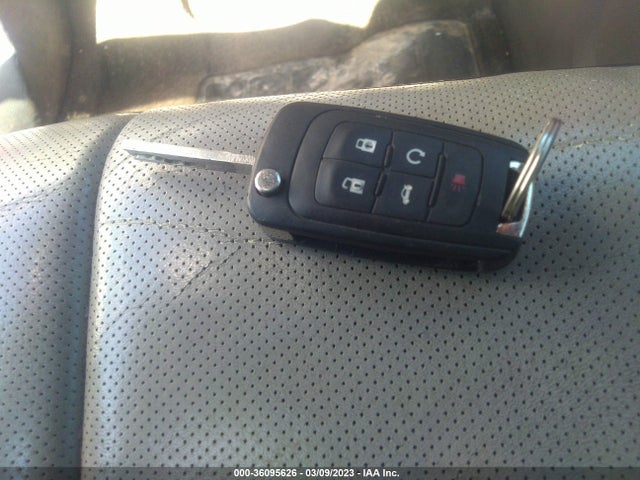 2010 CHEVROLET EQUINOX LT W/2LT VIN: 2CNFLNEY6A6369866
