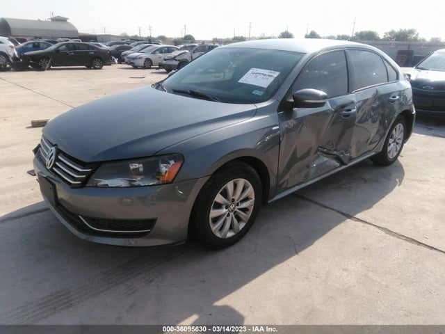1VWAT7A38FC023396 Volkswagen Passat 1.8t Wolfsburg Ed