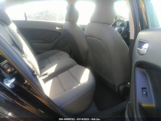 3KPFK4A7XHE031170 KIA FORTE LX