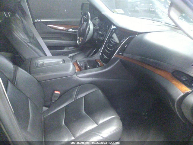 1GYS4BKJ5HR200923 Cadillac Escalade Luxury