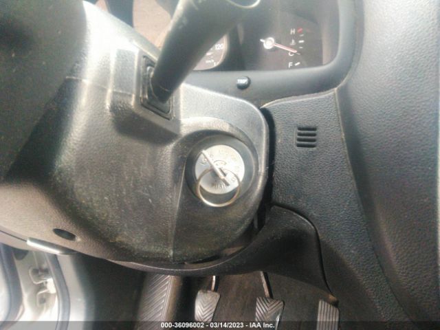 KNDJF724877415984 KIA Sportage Lx