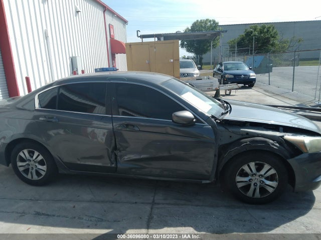 Honda ACCORD SDN 2010 1HGCP2F40AA069864 Image 8