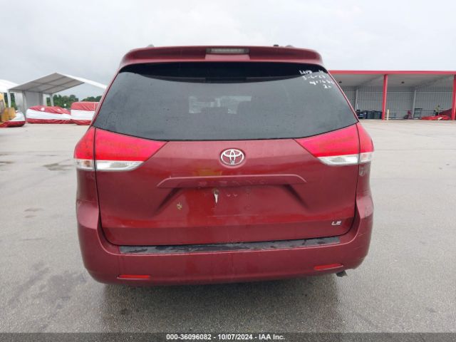 5TDKK3DC6ES447686 Toyota Sienna Le V6 8 Passenger