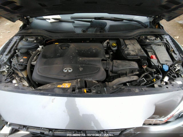 2017 Infiniti QX30, VIN: SJKCH5CR5HA020549