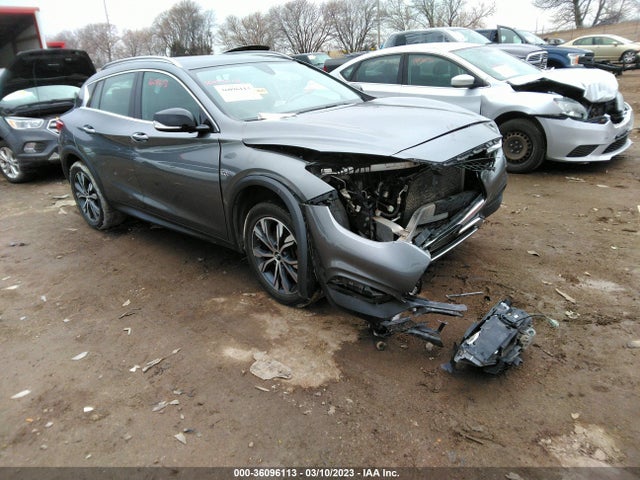 2017 Infiniti QX30, VIN: SJKCH5CR5HA020549