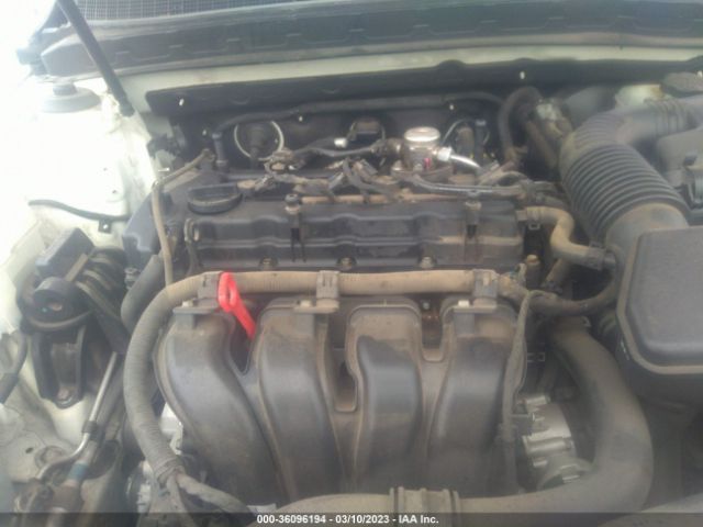 KNAGM4A74F5621062 KIA Optima Lx