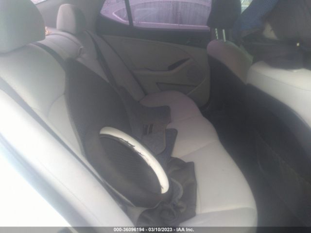 KNAGM4A74F5621062 KIA Optima Lx