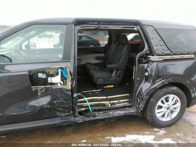 2023 Kia Carnival, VIN: KNDNB4H38P6259638