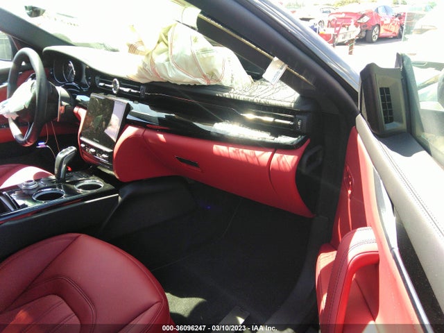 ZAM56YPM7NX407027 Maserati Quattroporte Modena