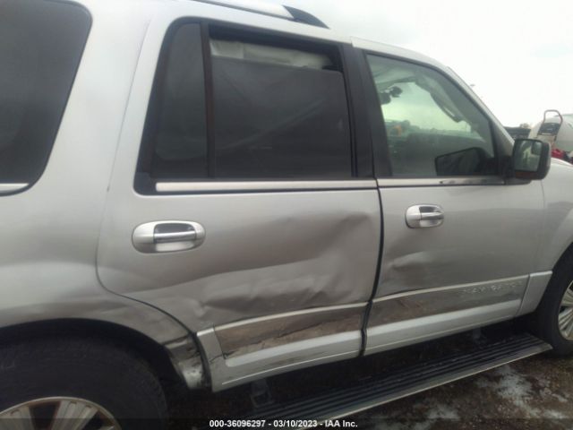 5LMJJ2H58EEL01924 Lincoln Navigator