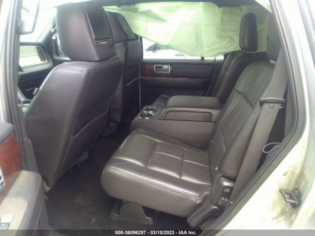 5LMJJ2H58EEL01924 Lincoln Navigator