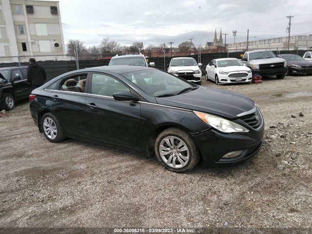 2013 HYUNDAI SONATA GLS VIN: 5NPEB4ACXDH635557
