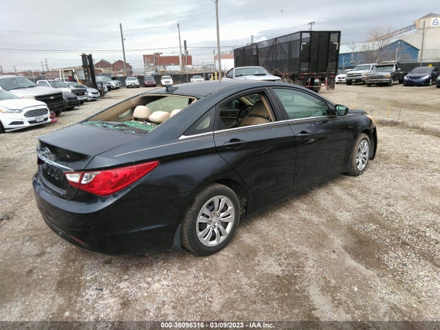 2013 HYUNDAI SONATA GLS VIN: 5NPEB4ACXDH635557