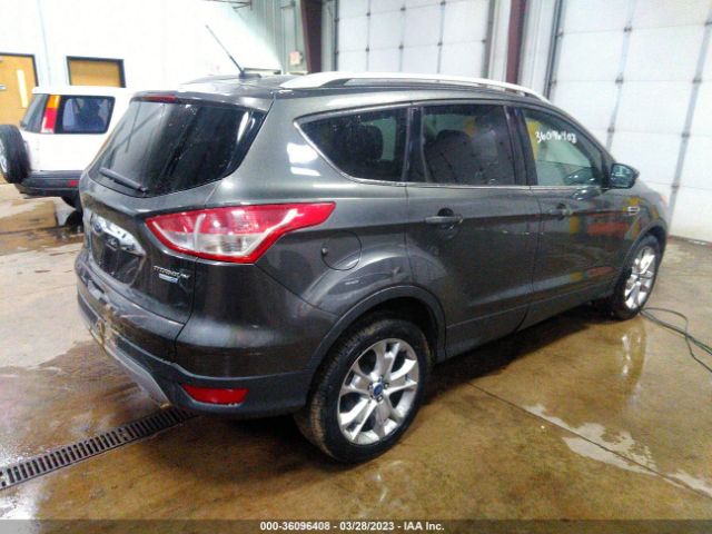 1FMCU9J95FUA46889 Ford Escape Titanium