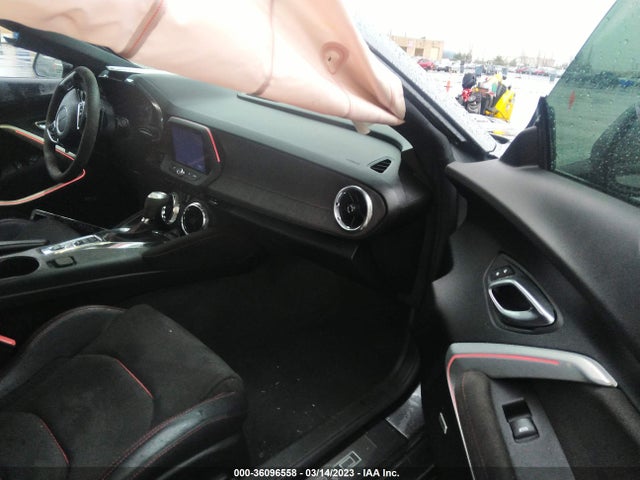 2019 Chevrolet Camaro, VIN: 1G1FK1R62K0145313