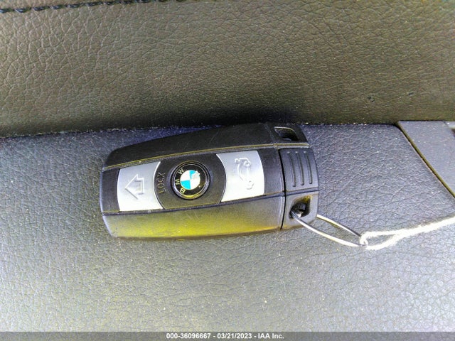 BMW 3 Series 335xi 2007 WBAVD53567A007020 Image 3