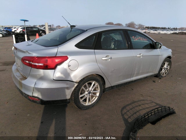 Ford FOCUS SE 2015 1FADP3F22FL282808 Image 5