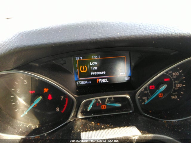 Ford FOCUS SE 2015 1FADP3F22FL282808 Image 8