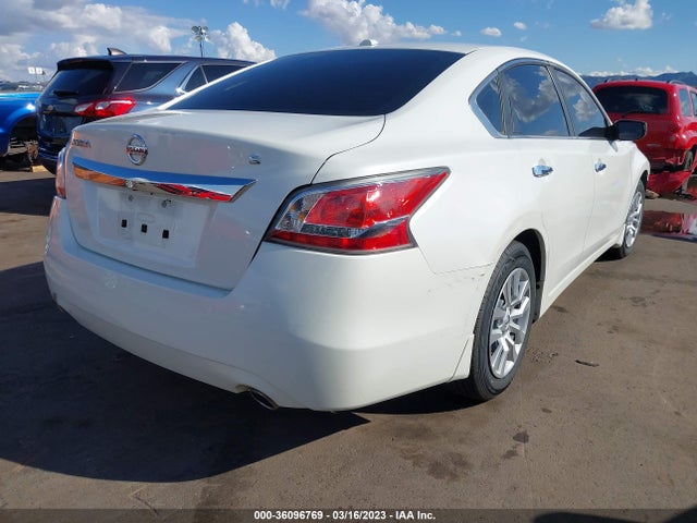 Nissan Altima 2.5 S 2015 1N4AL3AP3FN379778 Image 6