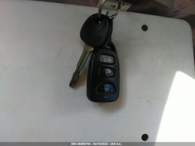 Hyundai ELANTRA SE 2020 5NPD74LFXLH527006 Image 3