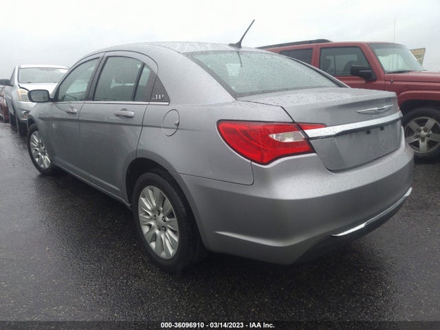 Chrysler 200 LX 2014 1C3CCBAB1EN230791 Image 3