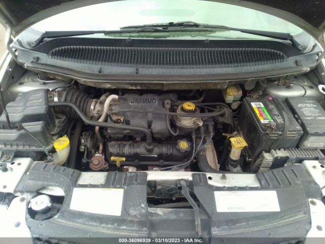 2B4GP44382R513606 Dodge Grand Caravan Sport