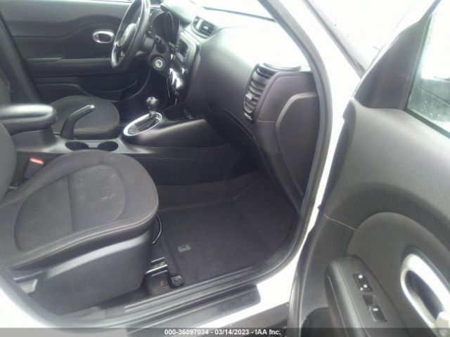 KNDJN2A28G7263047 KIA Soul Base