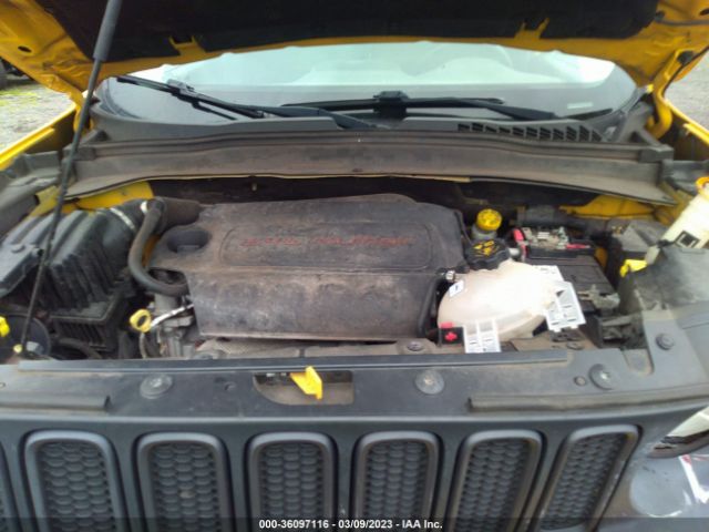 ZACCJBCT0FPB58469 Jeep Renegade Trailhawk