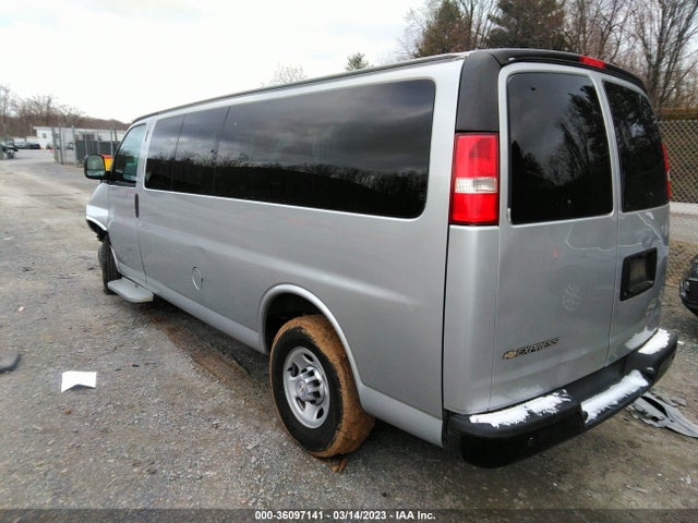 Chevrolet Express 3500 Ls 2017 1GAZGNFF5H1180988 Image 3