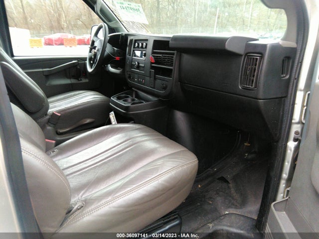 Chevrolet Express 3500 Ls 2017 1GAZGNFF5H1180988 Image 5