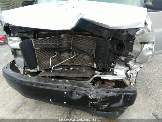 Chevrolet Express 3500 Ls 2017 1GAZGNFF5H1180988 Image 6