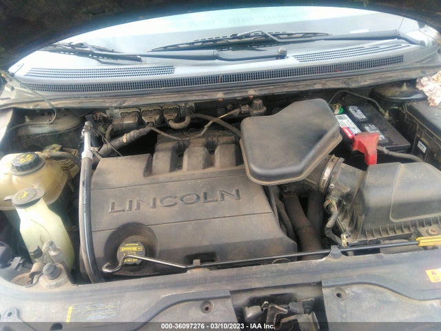 Lincoln MKX 2010 2LMDJ8JC7ABJ25082 Image 11