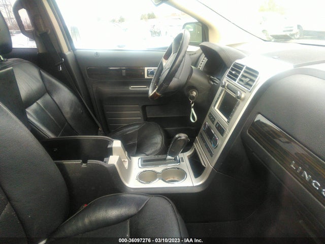 Lincoln MKX 2010 2LMDJ8JC7ABJ25082 Image 6