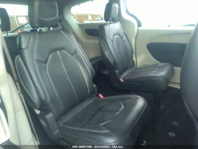 Chrysler Pacifica Touring L 2022 2C4RC1BG1NR114505 Image 8